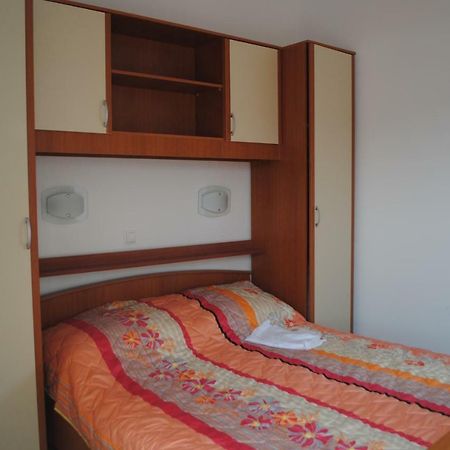 Ciovo Apartments Trogir Ngoại thất bức ảnh